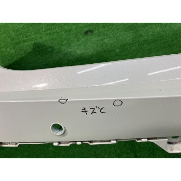 ハリアー AXUH85 リアバンパーフェース 52159-48965-A0 70 - メルカリ