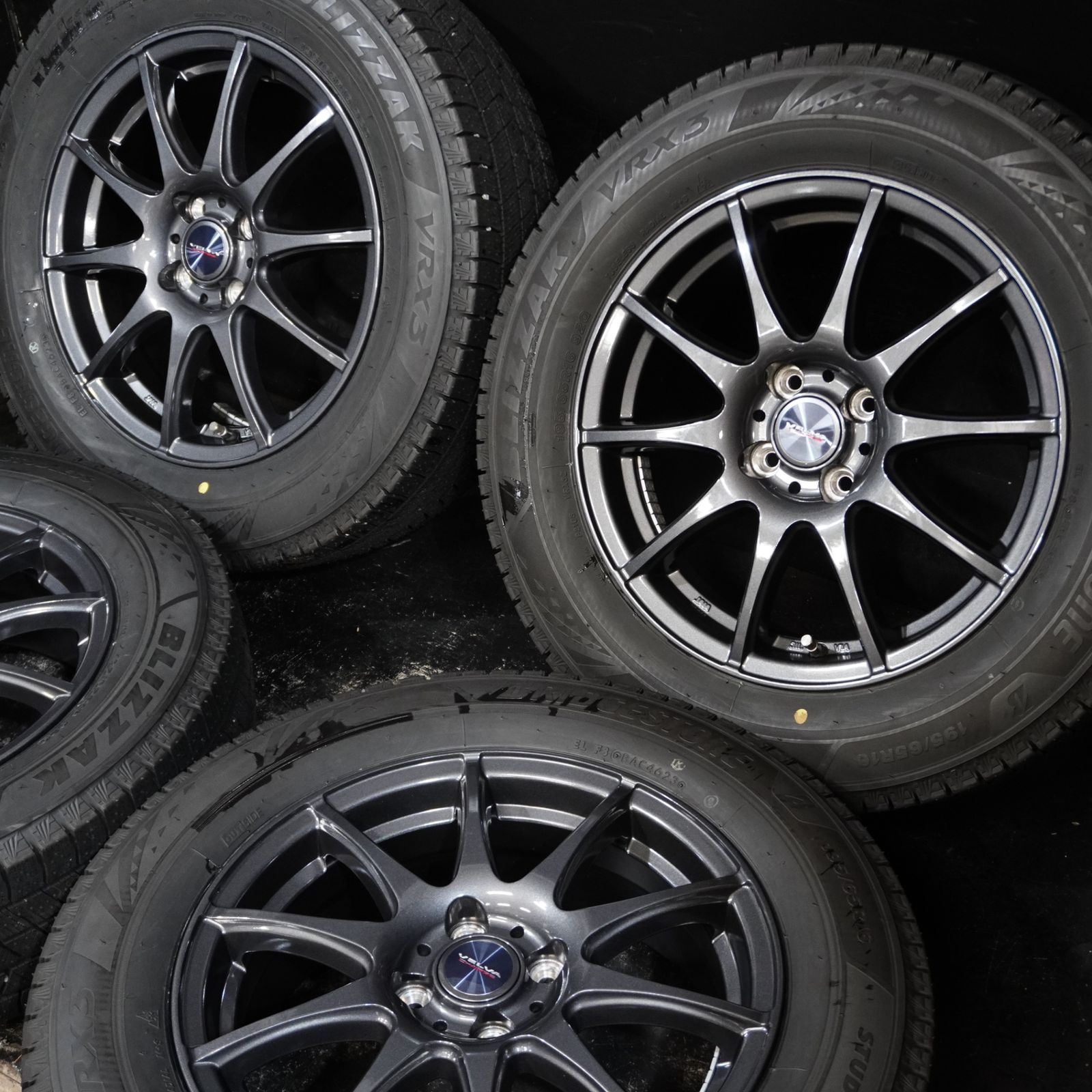 23年製 バリ山 ブリヂストン BLIZZAK VRX3 / Weds VELVA 【 195/65R16