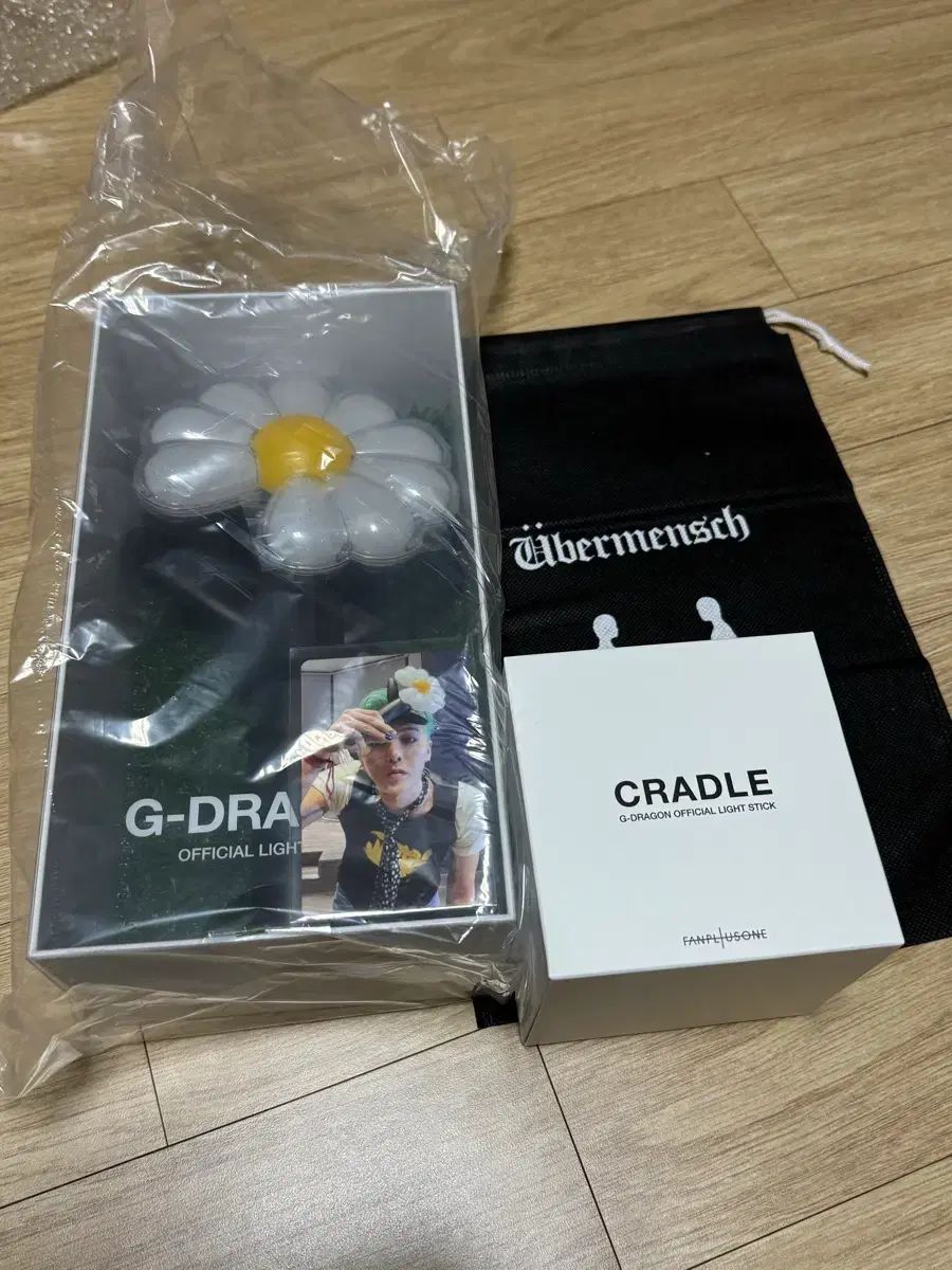 G-DRAGON（ジードラゴン） クレードル ペンライト フルセット - メルカリ