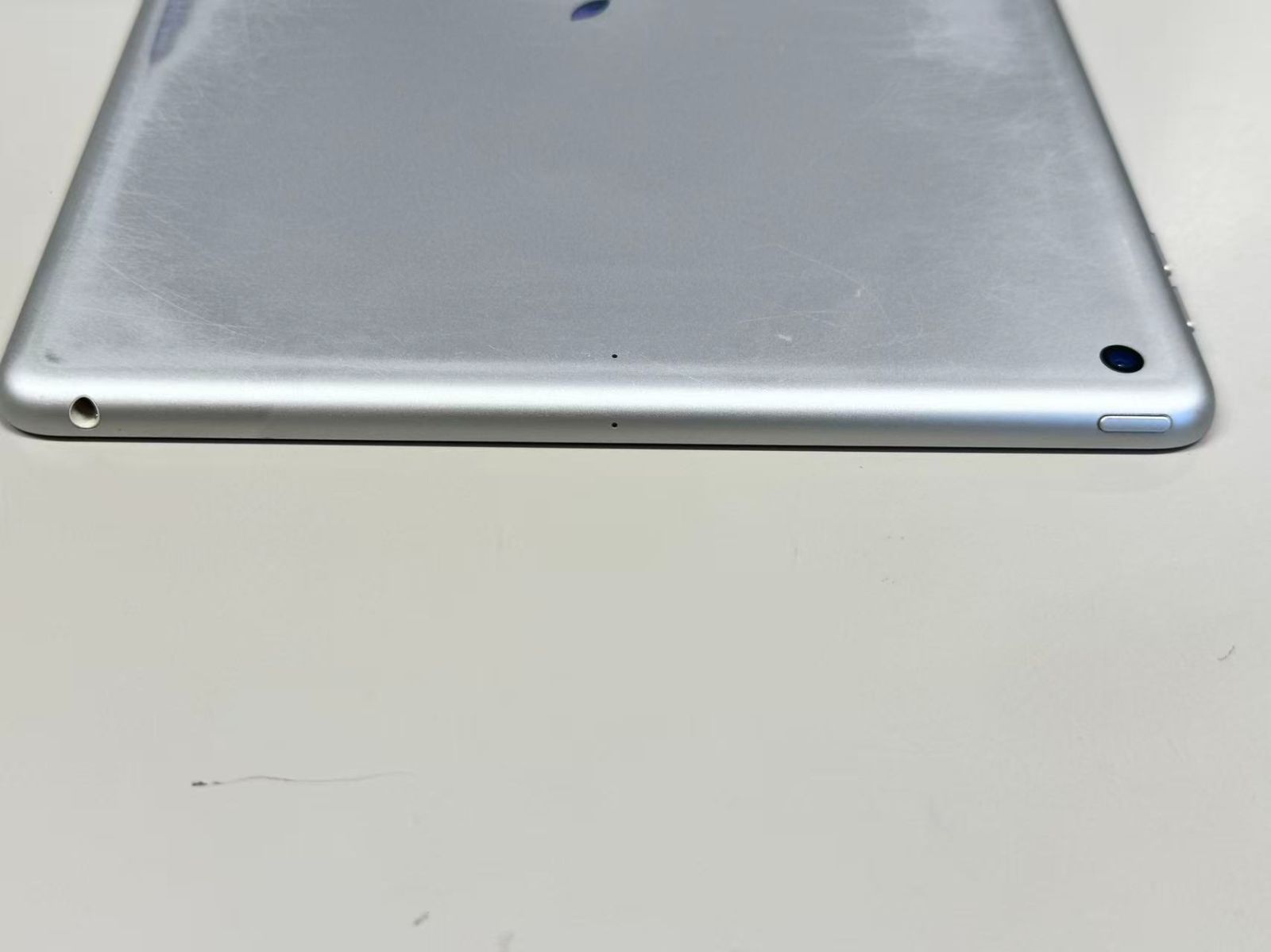 Apple iPad (第9世代) WiFi 64GB シルバー 動作正常品 訳アリ品 - メルカリ