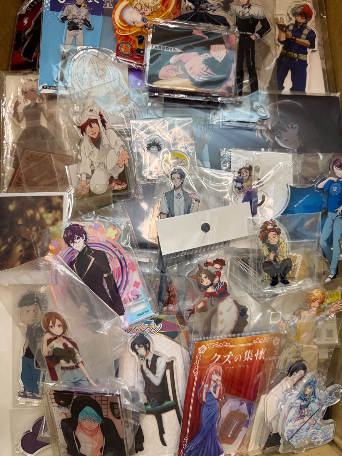 アニメ・キャラクター系 アクリルスタンド まとめ売り 約405点セット 大特価！ アニメ ゲーム アクリルスタンド類 400点以上大量まとめ売り