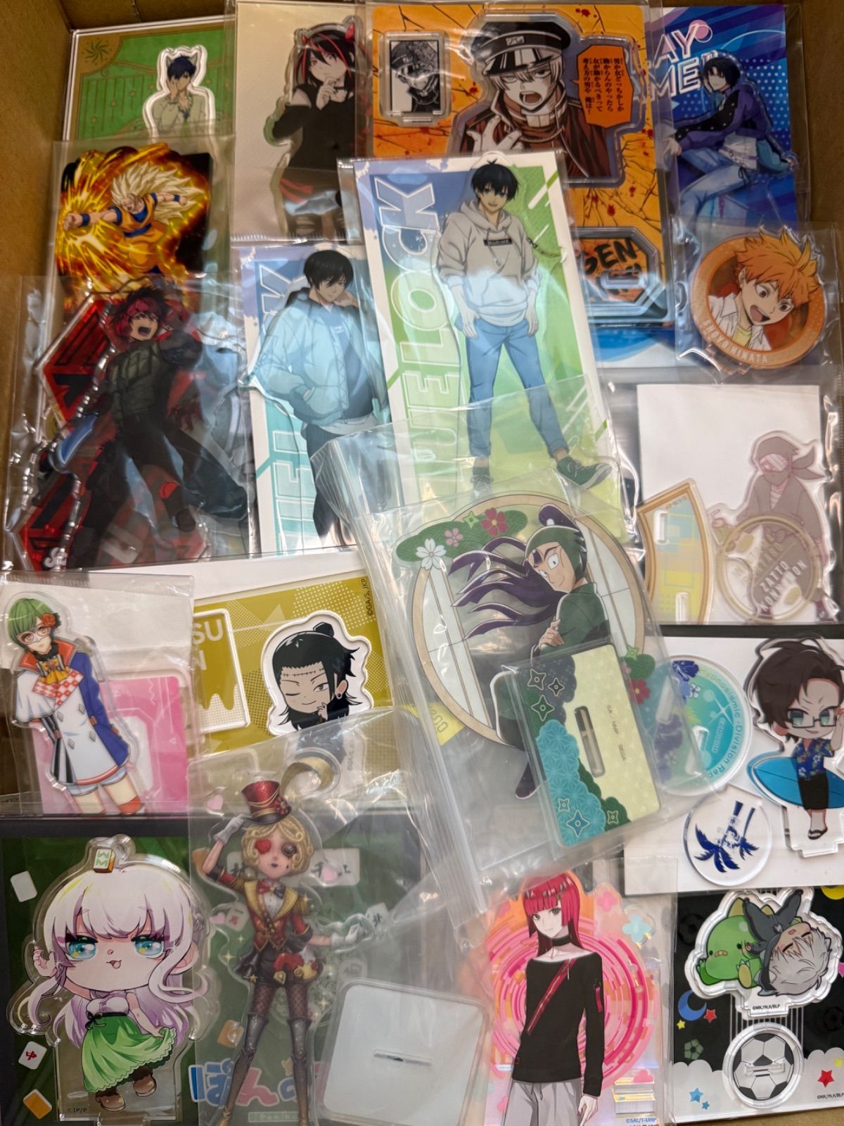 大特価！ アニメ ゲーム アクリルスタンド類 400点以上大量まとめ売り