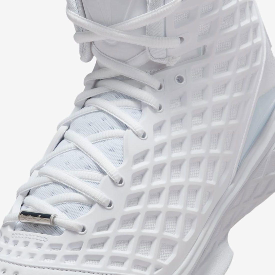 ナイキ] コービー 3 プロトロ [KOBE 3 PROTRO] ホワイト HM4351-100