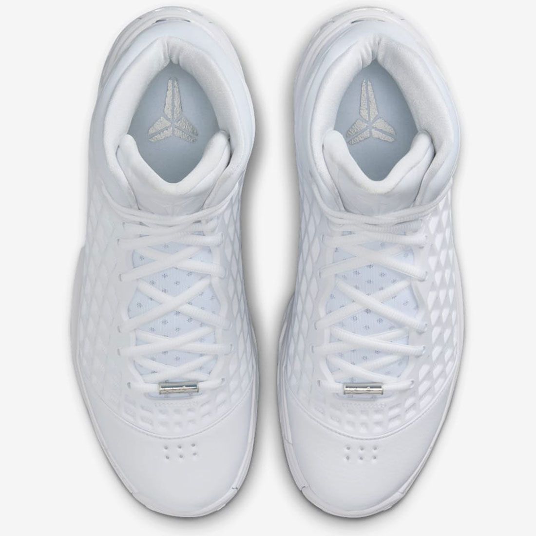 ナイキ] コービー 3 プロトロ [KOBE 3 PROTRO] ホワイト HM4351-100