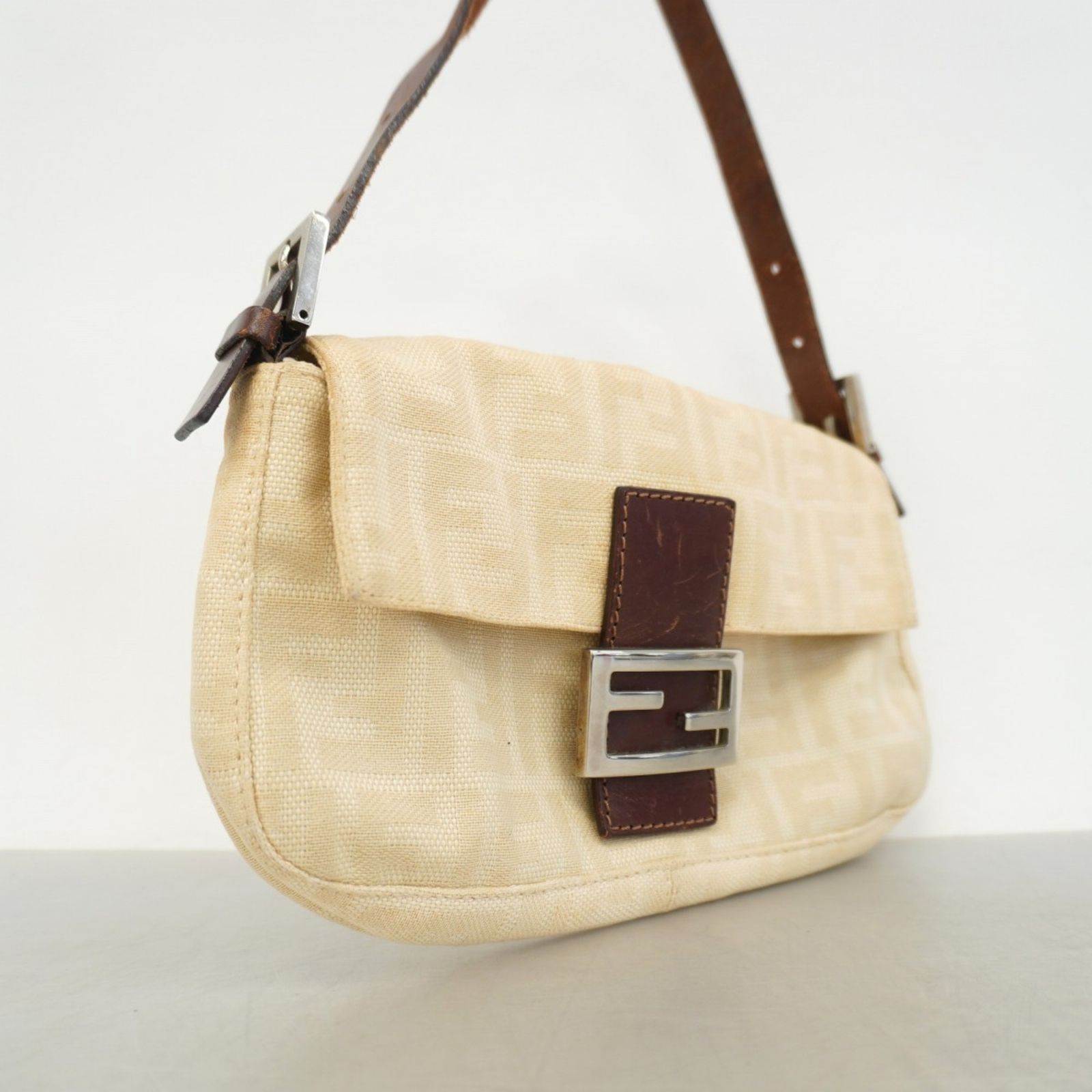 フェンディ(Fendi) フェンディ ハンドバッグ ズッカ マンマバケット