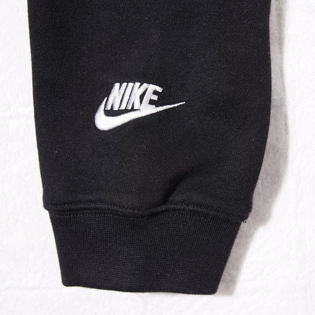 極美品 ナイキ NIKE スウェット XL ブラック スウッシュ ロゴ刺繍 裏毛 