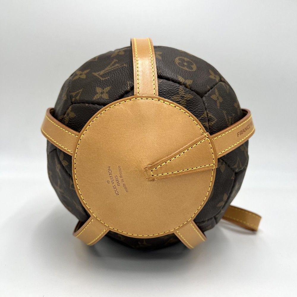 ルイヴィトン 雑貨 メンズ フランスワールドカップ記念 サッカーボール