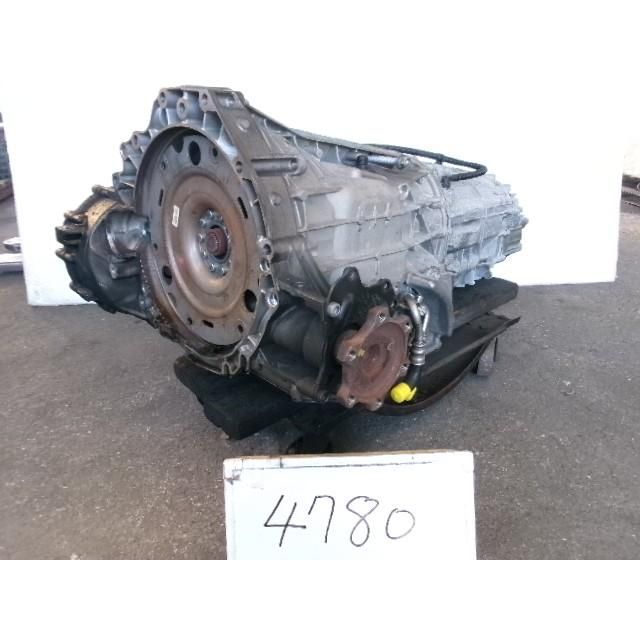 2013年 アウディ A6 DBA-4GCHVS 7速オートマチックミッション 118536km 205256 4780