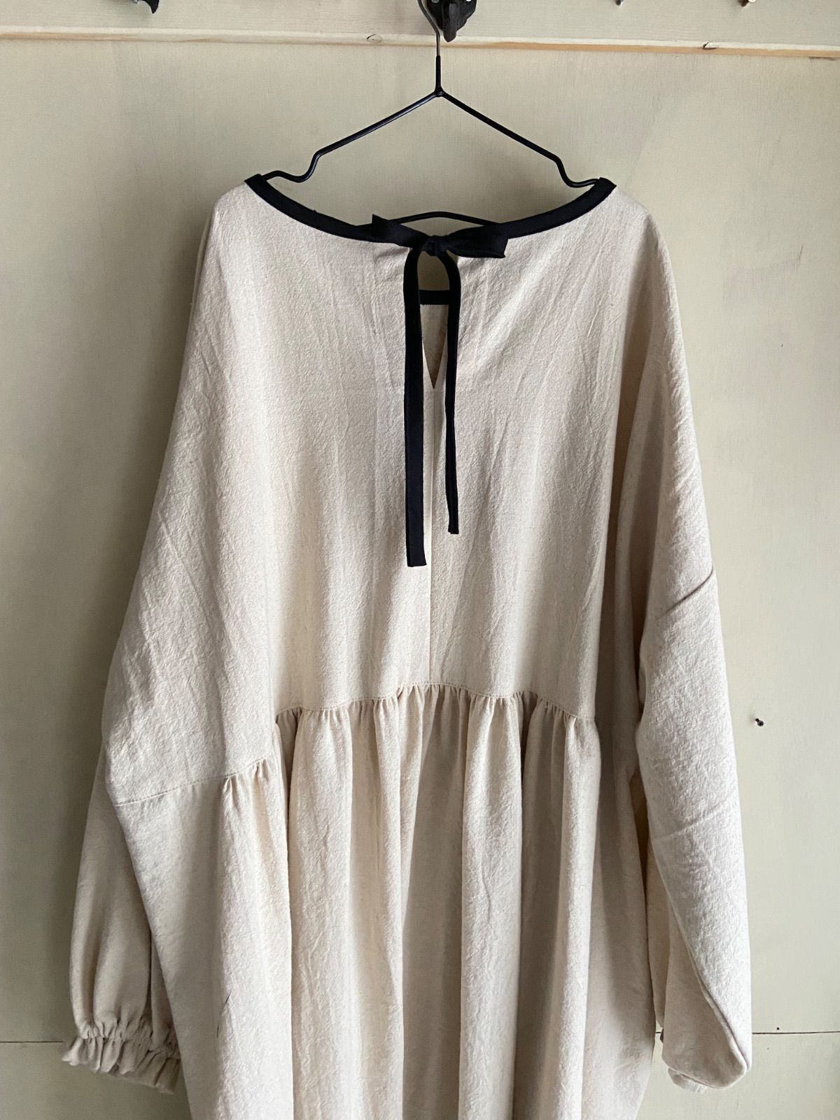 ブラック綿麻 アイボリー