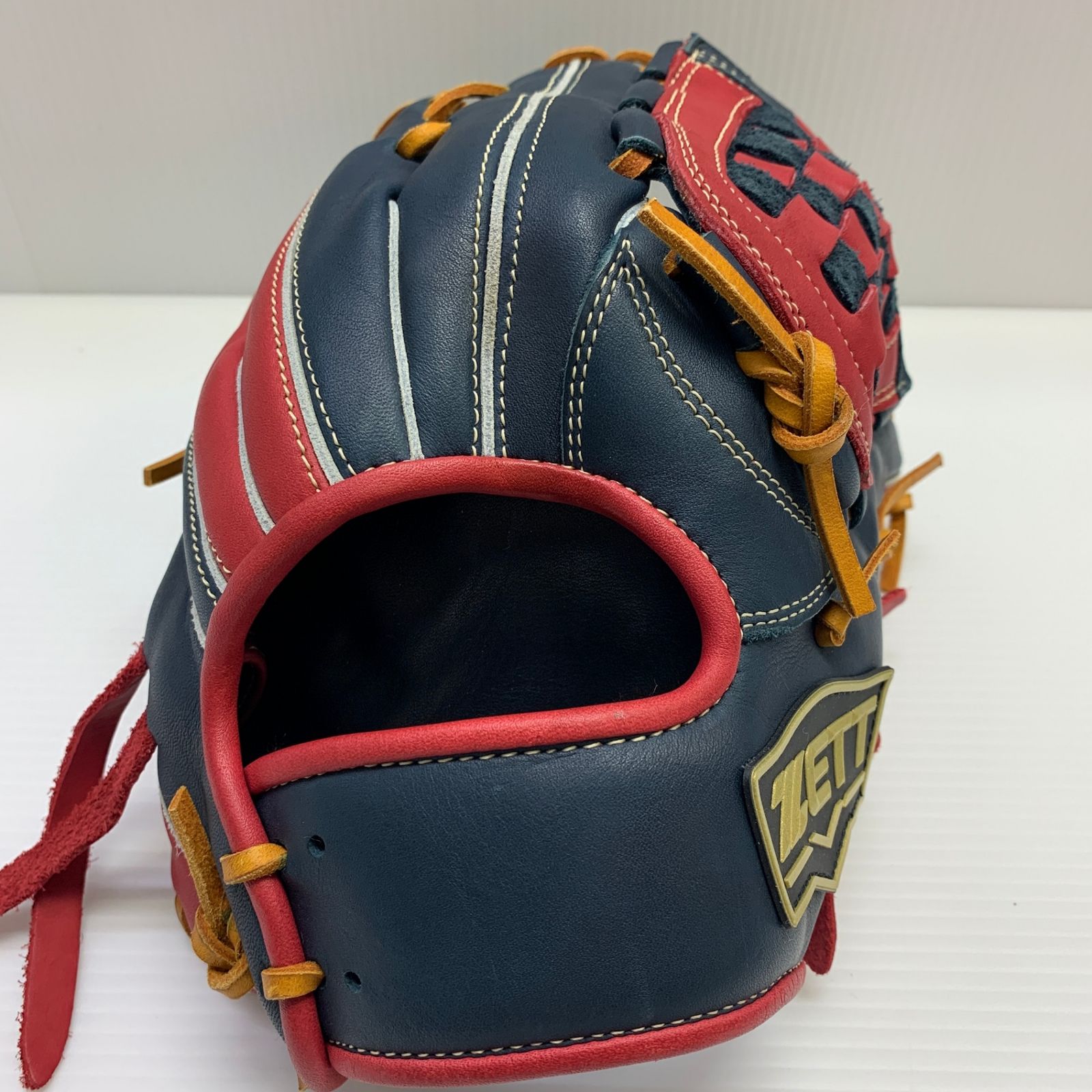 ゼット ZETT FINECATCH 軟式 大人 一般 オールラウンド グローブ