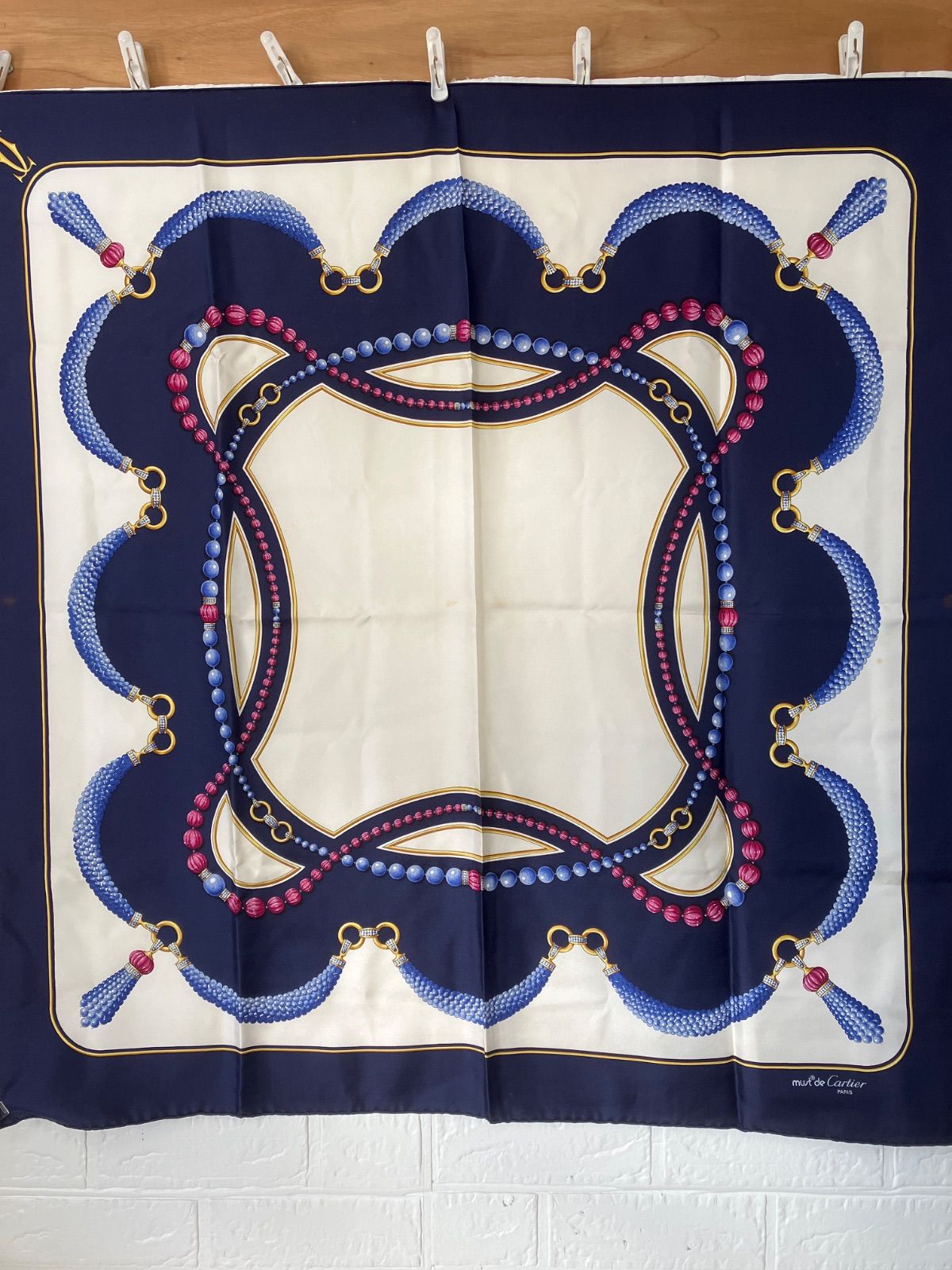 Cartier カルティエ　大判スカーフ Cartier カルティエ 大判スカーフ シルク 5764 - メルカリ