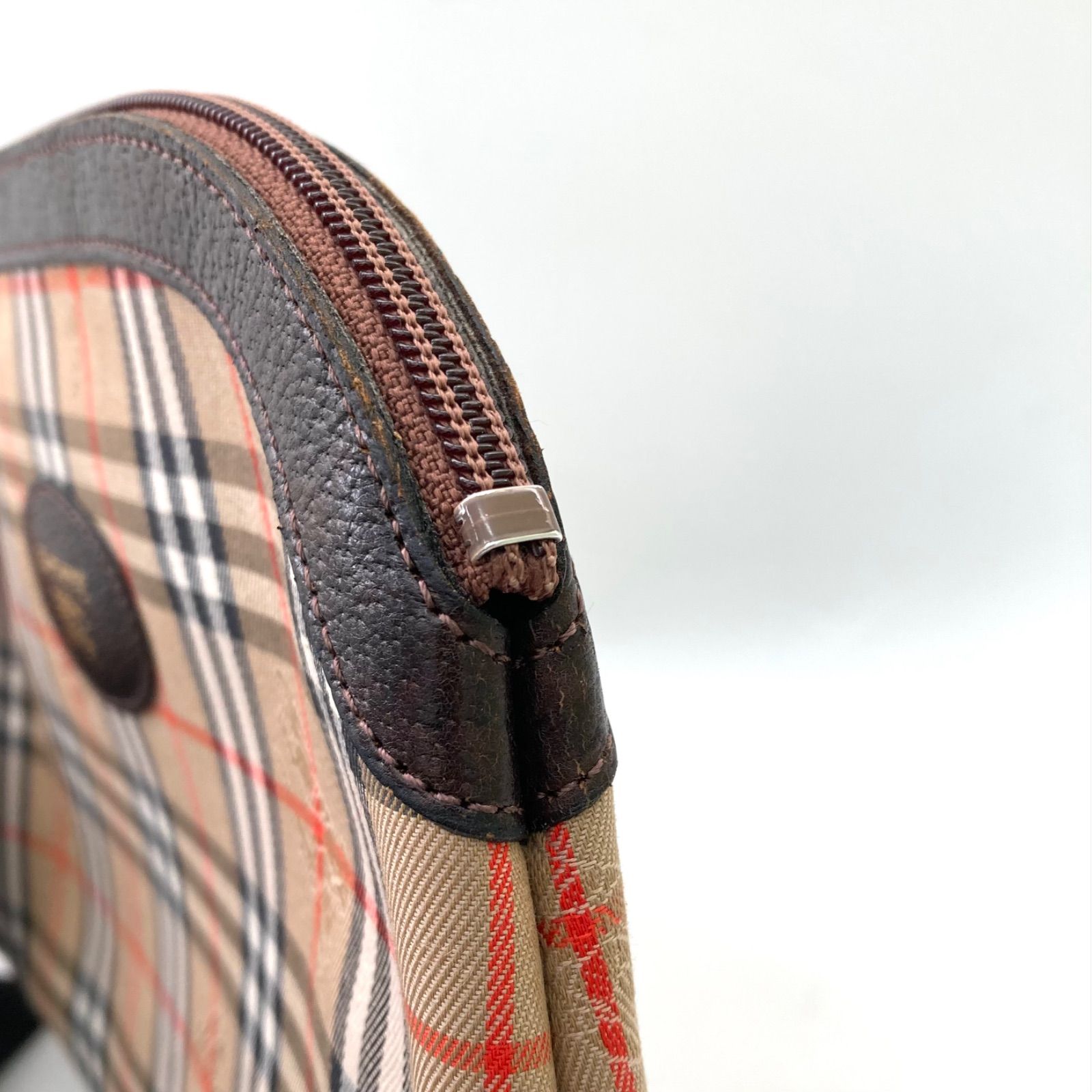 【極美品】バーバリー ノバチェック ホースロゴ キャンバス レザー クラッチ バーバリー セカンドバッグ クラッチバッグ レザー ノバチェック