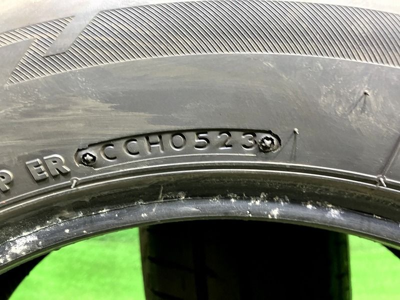 BRIDGESTONE サマー ブリヂストン ルフトRVⅡ 215/60R17 2本 6ミリ