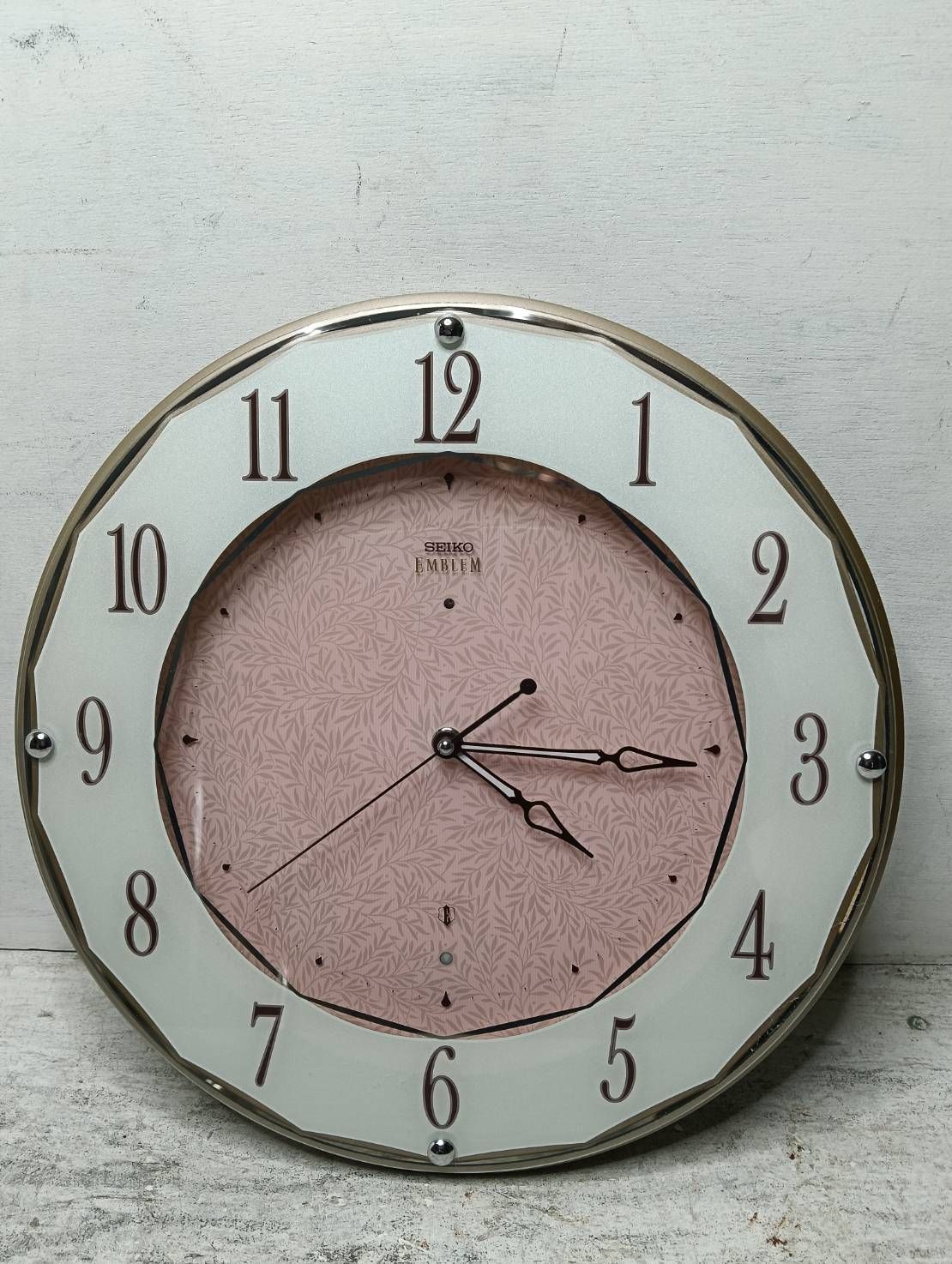 SEIKO EMBLEM HS524A セイコー エンブレム ピンク 電波時計 掛時計