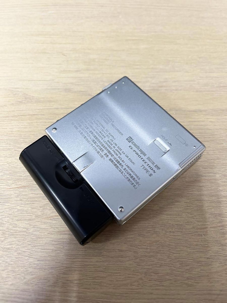 ジャンク品】 SONY ソニー ポータブル MDプレーヤー ウォークマン