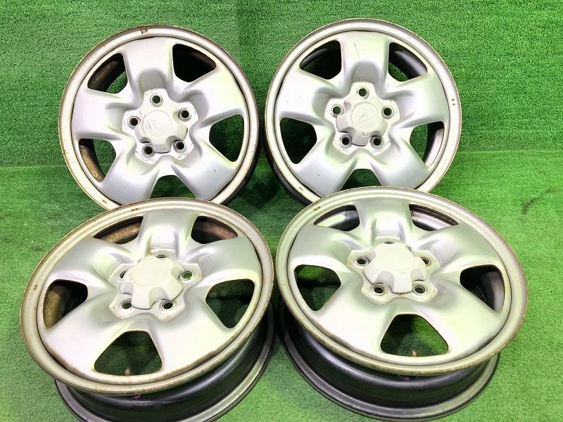 ダイハツ DAIHATSU 純正 テリオス  J122G ホイール スチール シルバー 15インチ 5J 5穴 4本 114.3 ダイハツ DAIHATSU 純正 テリオス J122G ホイール スチール シルバー