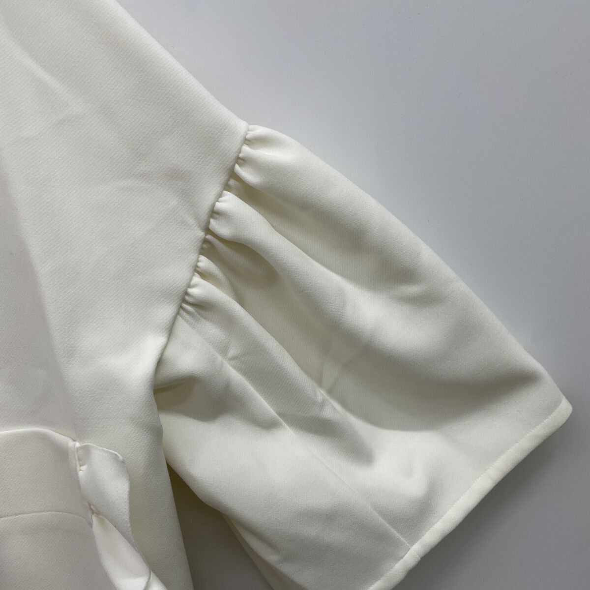 yori ヨリ YR2225-006SP-3 ﾎﾜｲﾄ ﾌﾘﾙｼﾞｬｹｯﾄ F - メルカリ