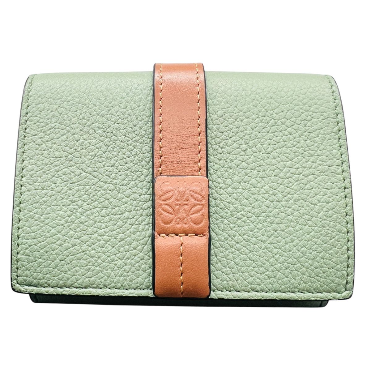極美品　LOEWE トライフォールド ウォレット ソフトグレインカーフ　正規品 LOEWE 極美品 ロエベ TRIFOLD WALLET トライフォールド ウォレット