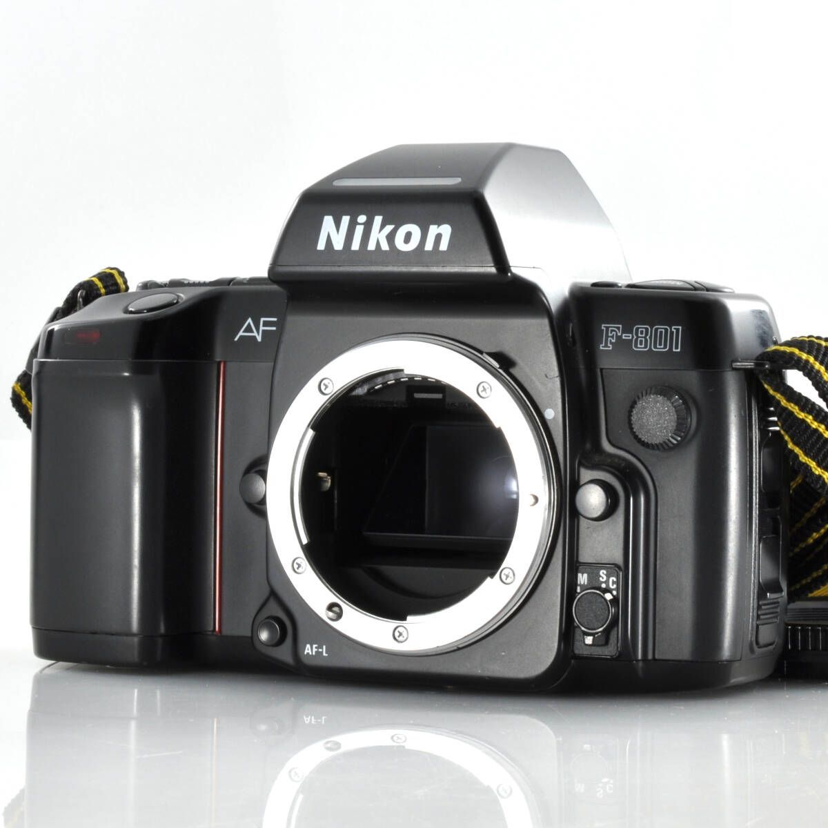ニコン】Nikon AF F-801 ブラック フィルム一眼レフカメラ ボディ
