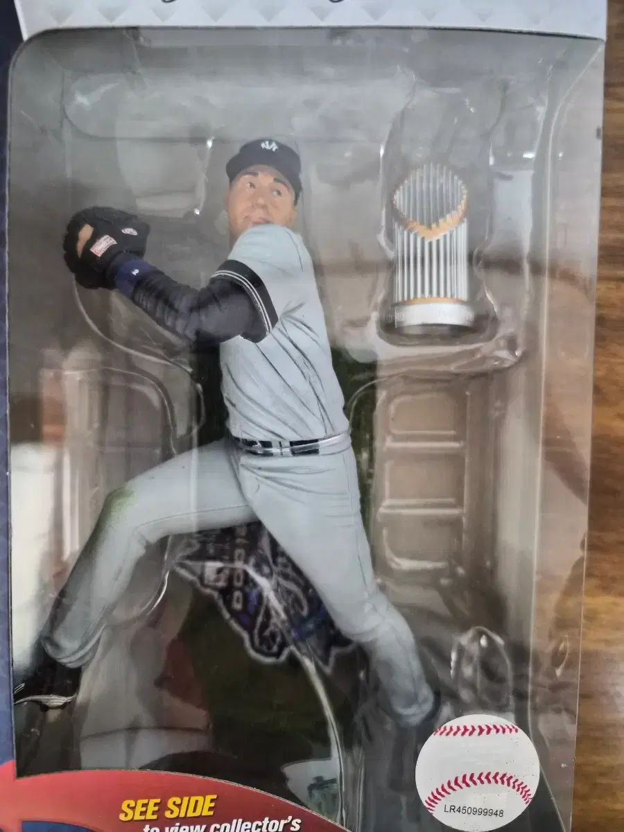 【専用】Derek Jeter 　デレク・ジーター　フィギュア デレク・ジーター フィギュア マクファーレン MLB - メルカリ