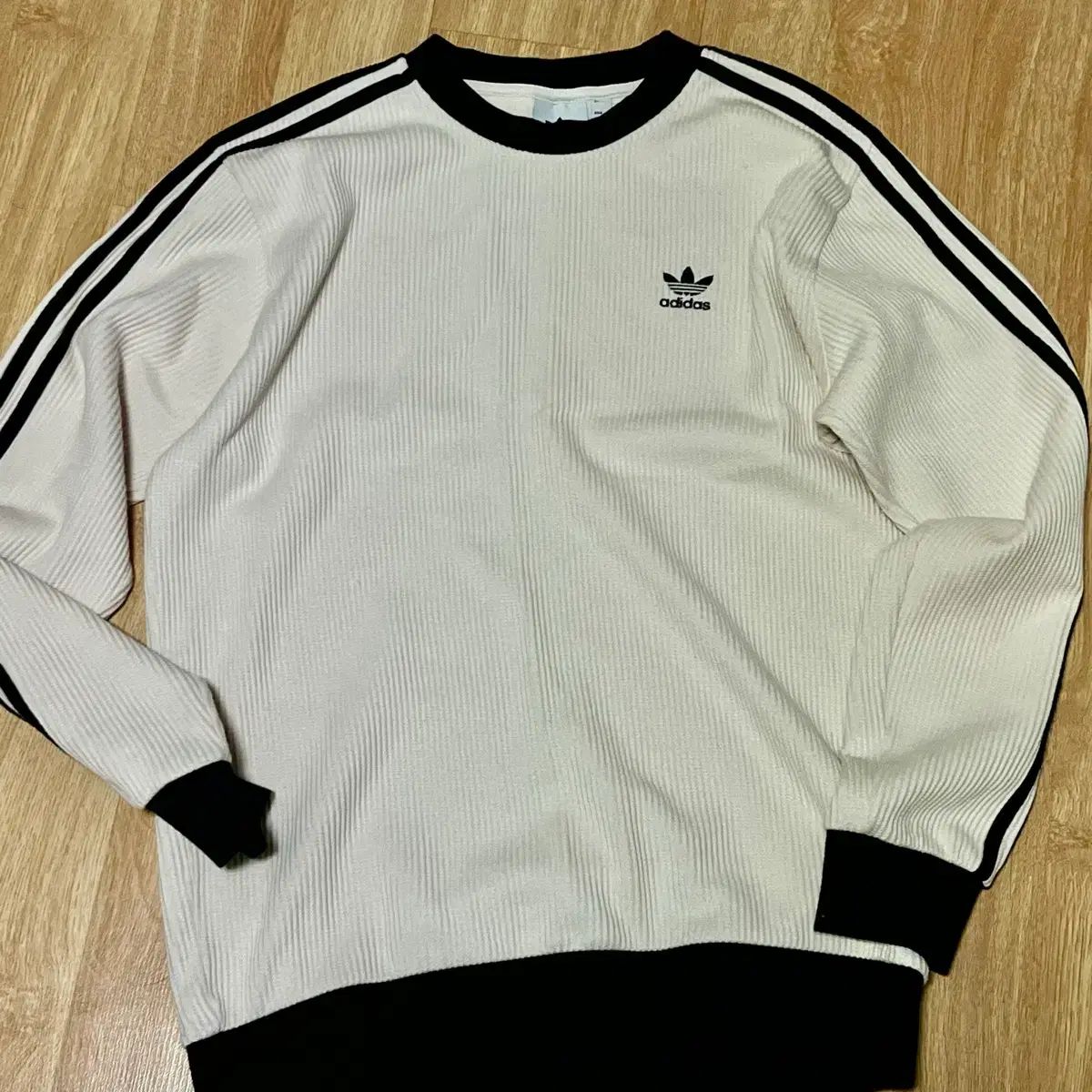 アディダス アディカラー ワッフル クルーネック スウェット ONE
