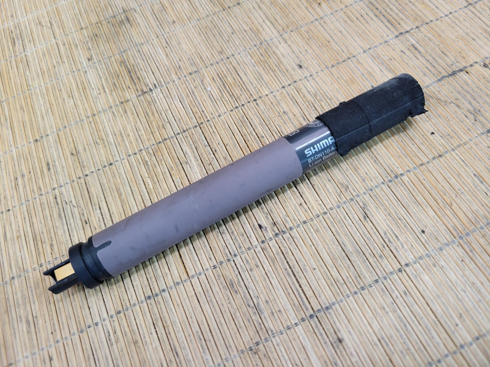 □ SHIMANO BT-DN110-A シマノ ビルドインタイプバッテリー 内蔵型