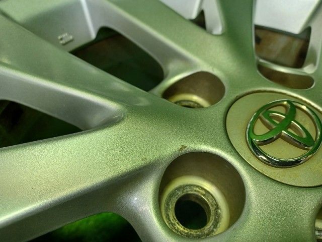 トヨタ TOYOTA 純正 アイシス ZGM11W ホイール アルミ シルバー 16 