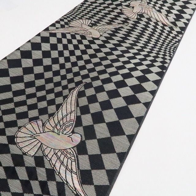 ❁tomihisa❁新品 斉藤三才 落款 飛翔鳥 モノトーン“何かが違う！いま