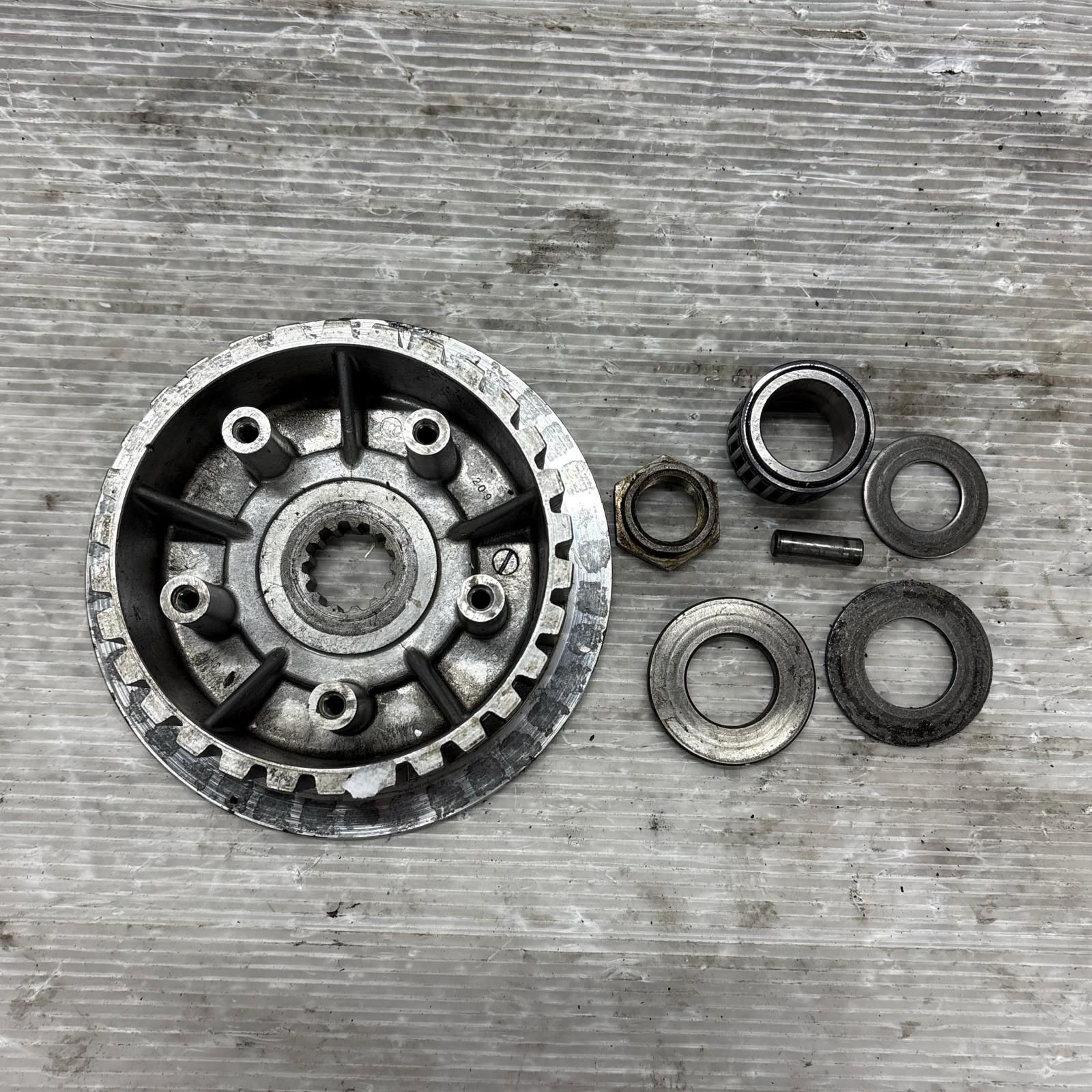 KAWASAKI Z400FX Z550FX Z400J クラッチハウジング パーツ カワサキ