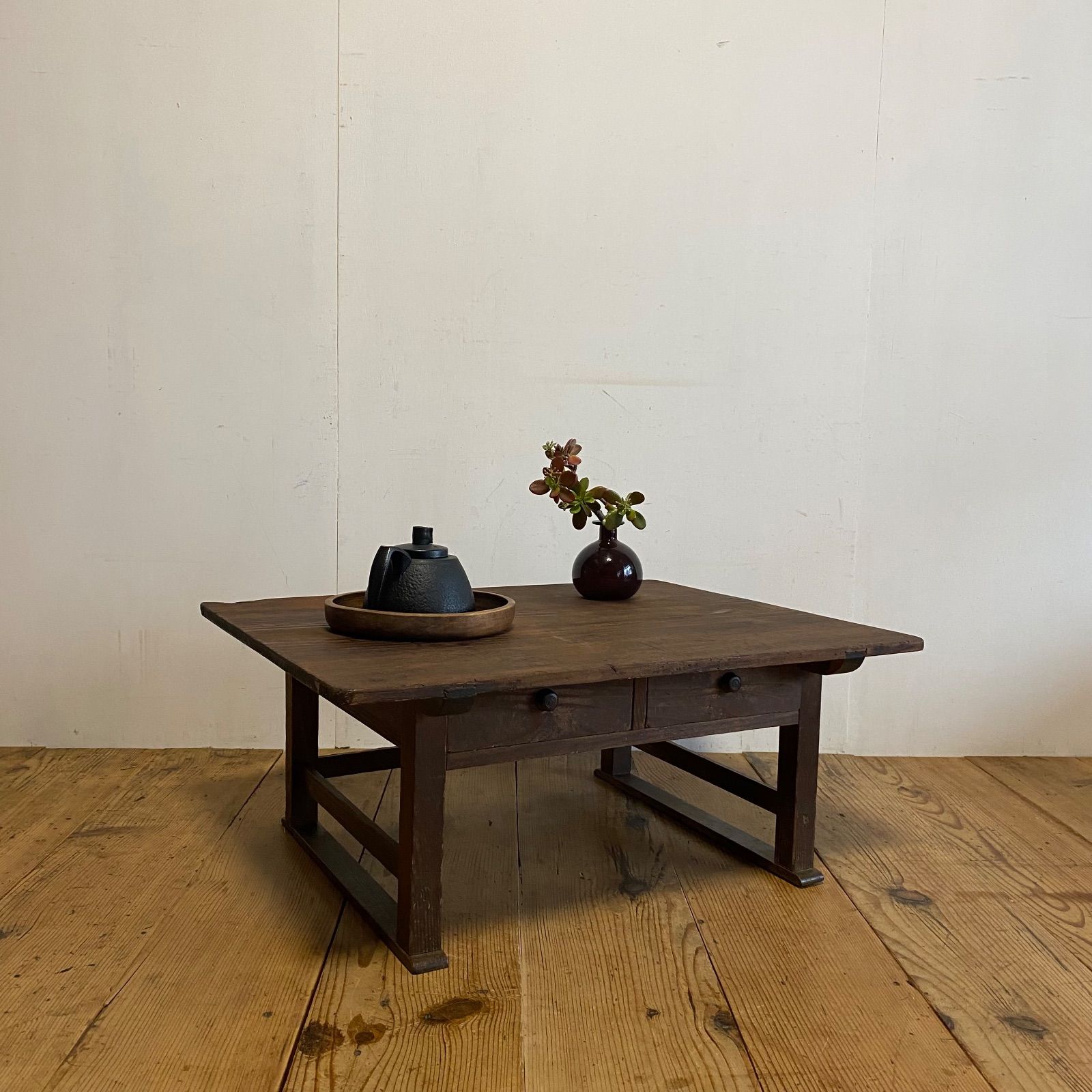 文机　ローテーブル　ローボード　机　台　古家具　古道具　アンティーク　昭和レトロ Amazon.co.jp: 文机飾り台展示台アンティークローテーブル座机昭和