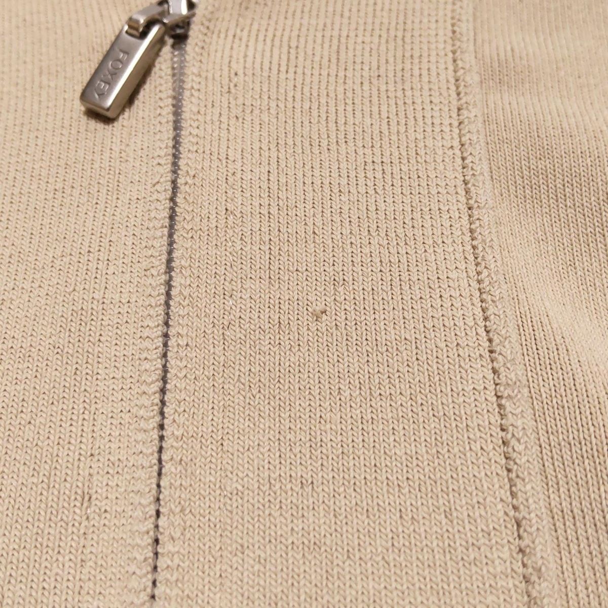 FOXEY✨ストレッチ　パーカー　フルジップ　ベージュ　40 FOXEY✨ストレッチパーカーフルジップベージュ40