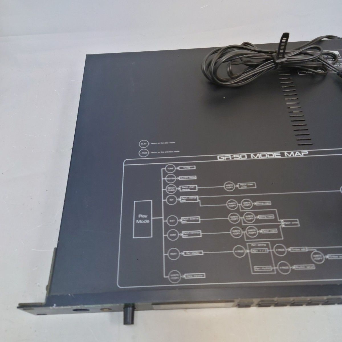 Roland GR-50 Guitar Synthesizer 動作品 本体のみ ギターシンセ音源