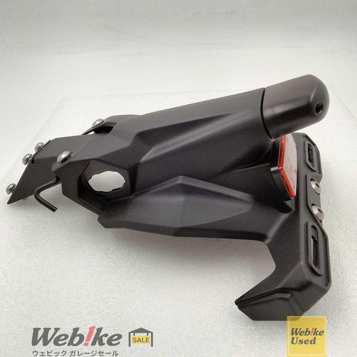 カワサキ純正中古パーツ Ninja400 リアフェンダー 35019-0639