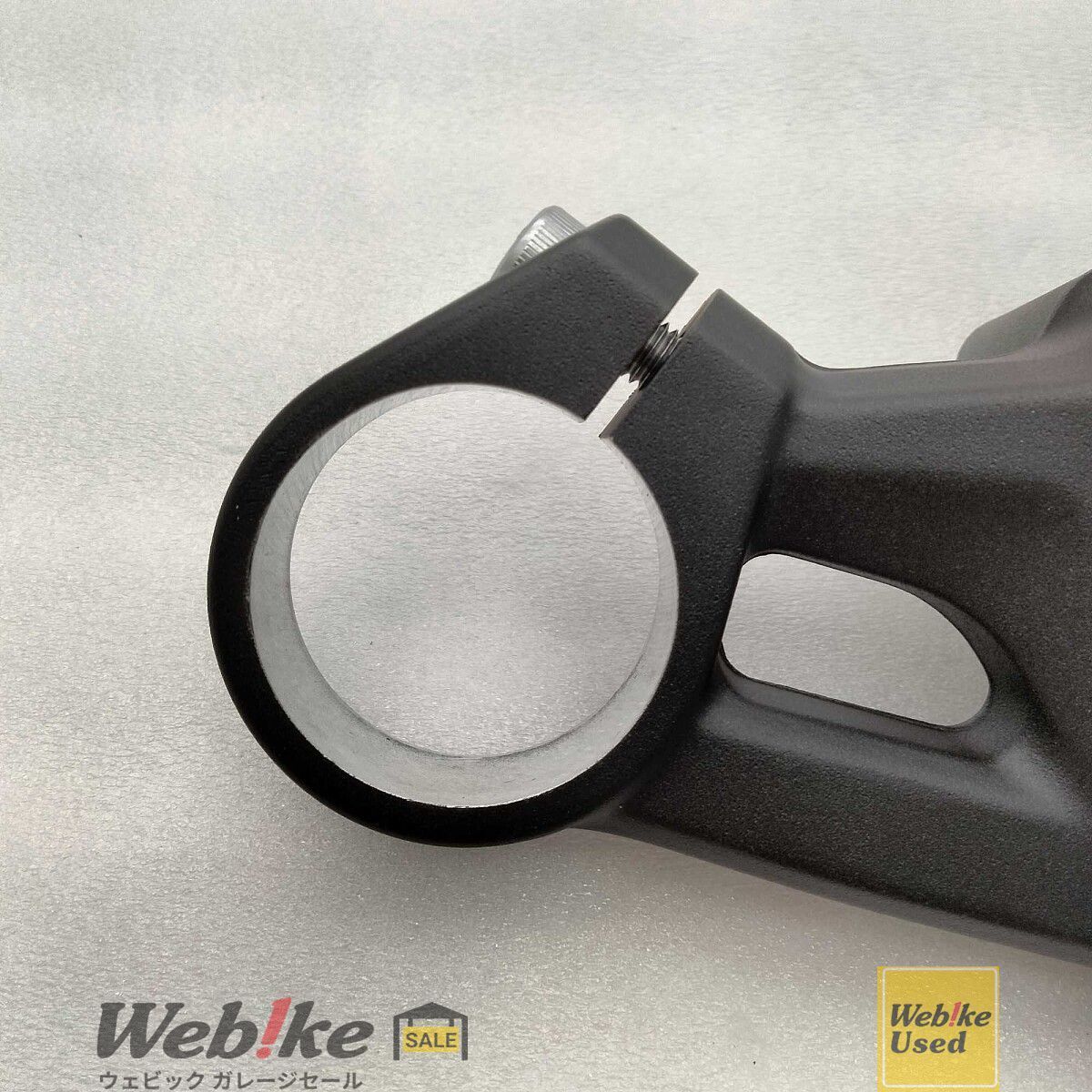 カワサキ純正中古パーツ ZX-25R フォークアッパホルダ 44039-0196