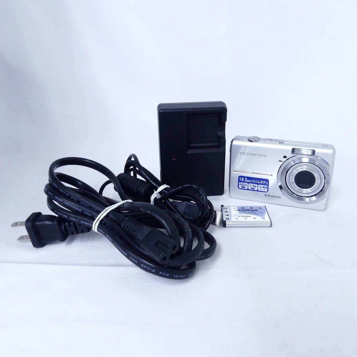 OLYMPUS オリンパス FE-190 デジタルカメラ コンパクトカメラ コンデジ