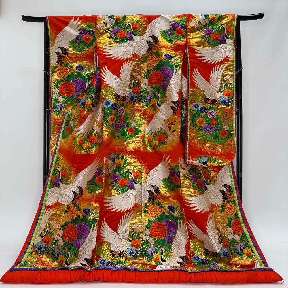 色打掛 正絹 鶴 刺繍 赤 金 打掛 花嫁衣裳 婚礼 リサイクル 中古