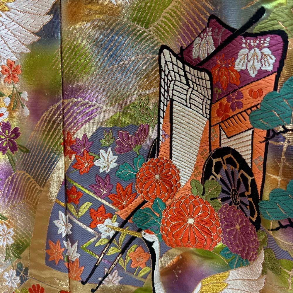 色打掛 正絹 鶴 刺繍 金 打掛 花嫁衣裳 婚礼 リサイクル 中古