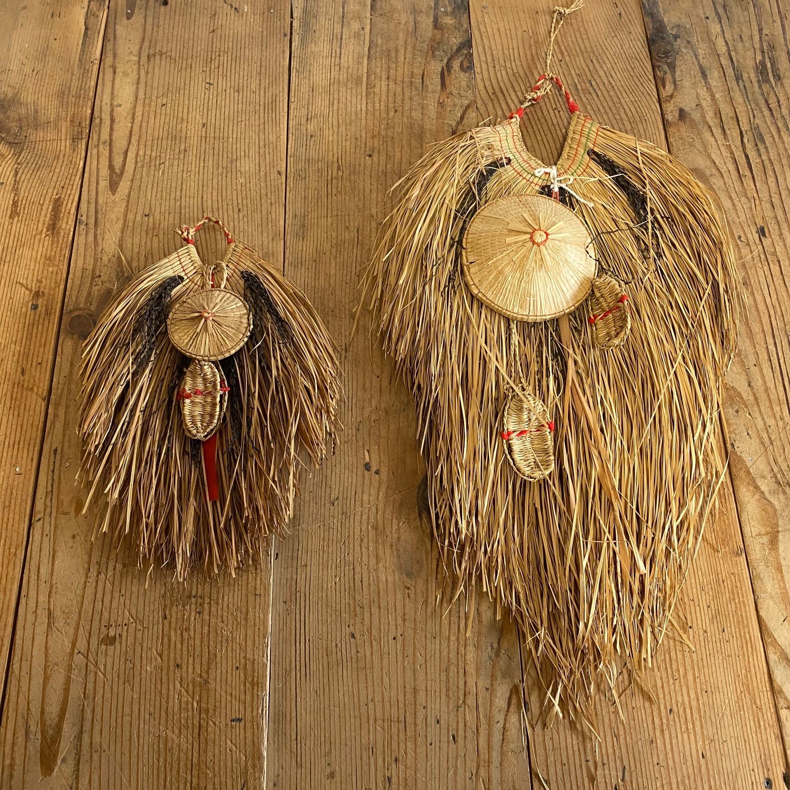 2点セット アンティーク 藁細工 藁蓑 民藝 壁飾り y448 - メルカリ