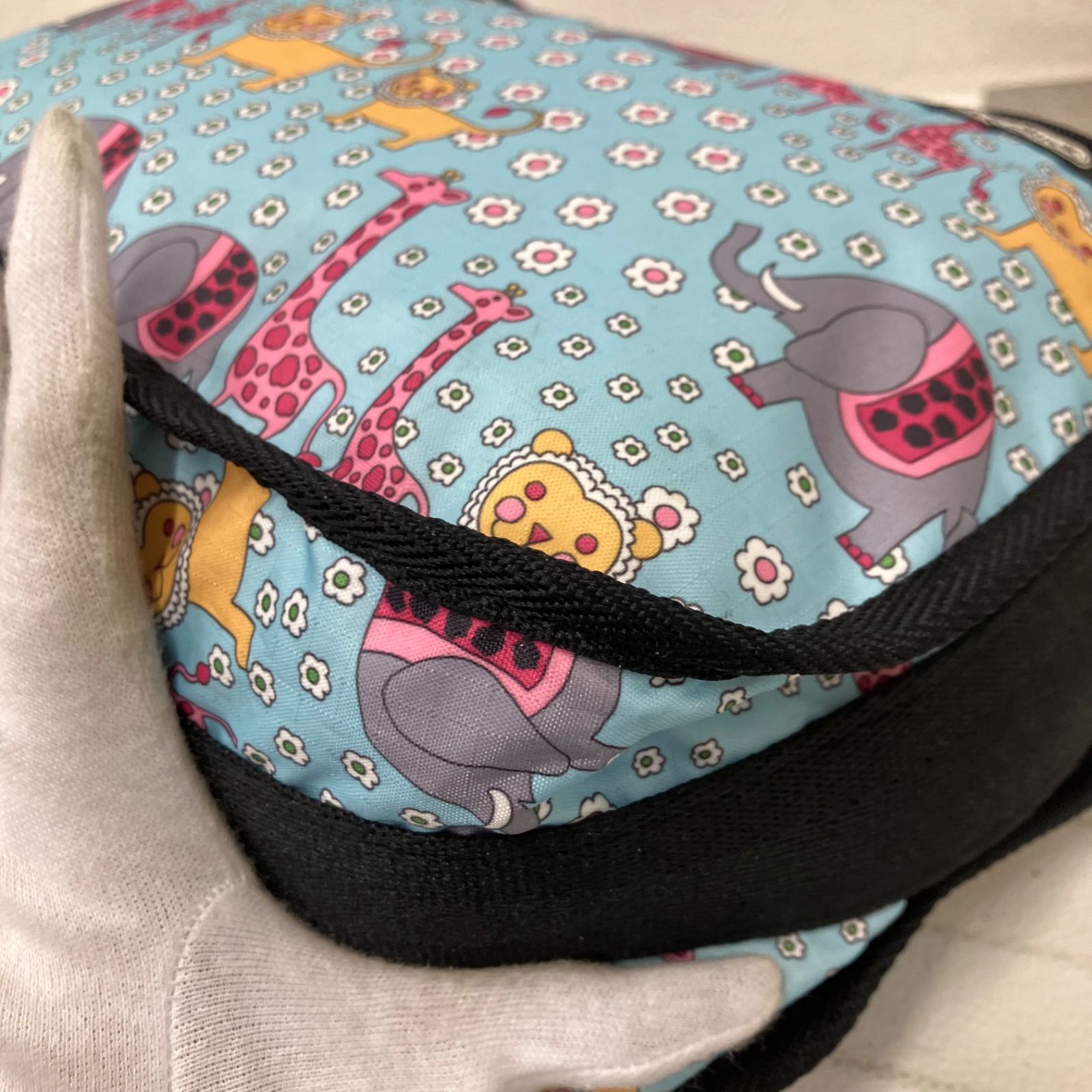 7966 LeSportsac レスポートサック ショルダーバッグ 水色 ライト 