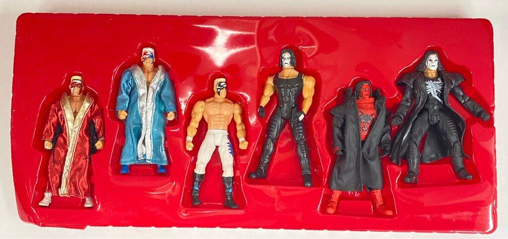 TOYBIZ WCW WCW THE EVOLUTION STING - メルカリ