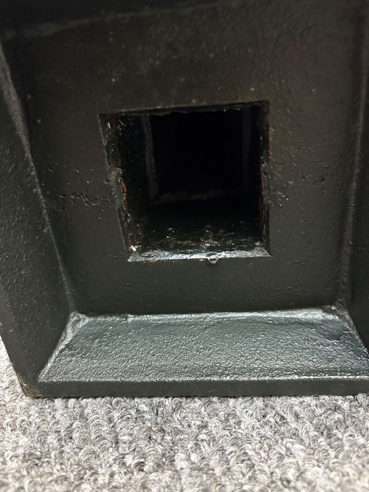 昭和レトロな鉄製の五重塔の置物（金属工芸品） - メルカリ