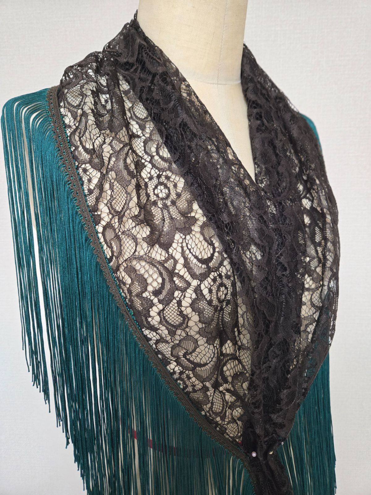 新品] レースシージョ 焦げ茶×グリーン フラメンコ衣装 フラメンコ