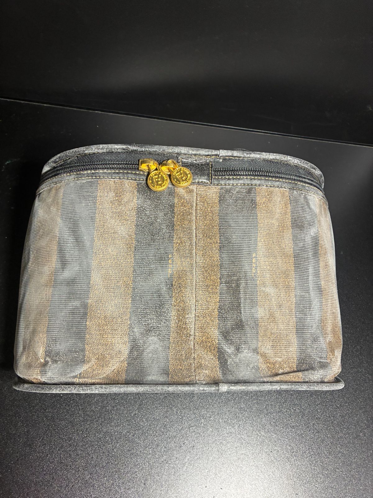 フェンディ ペカン バニティ