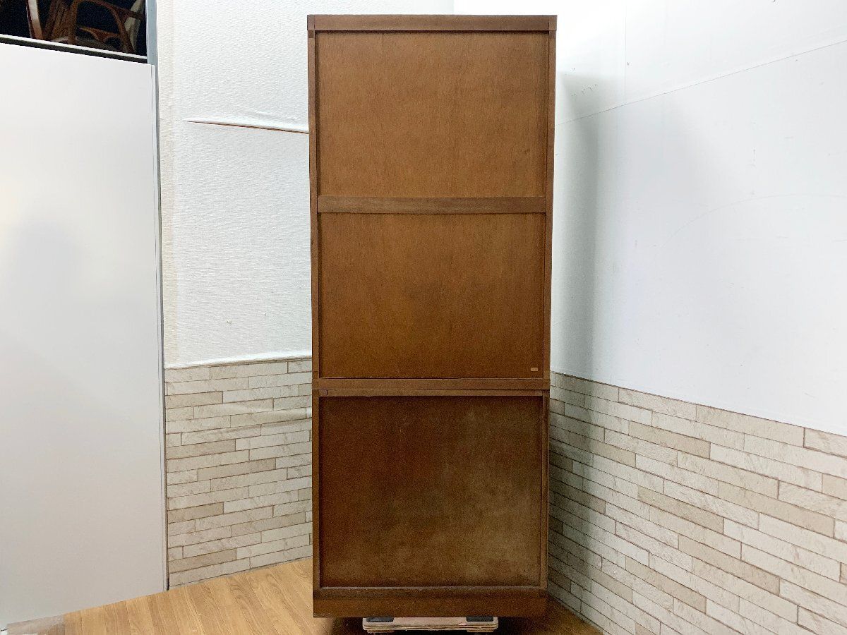 maruni/マルニ木工　ガラスキャビネット　飾り棚　カップボード　美品 マルニ サイドボード 地中海 幅150cm 家具 ガラス キャビネット MARUNI