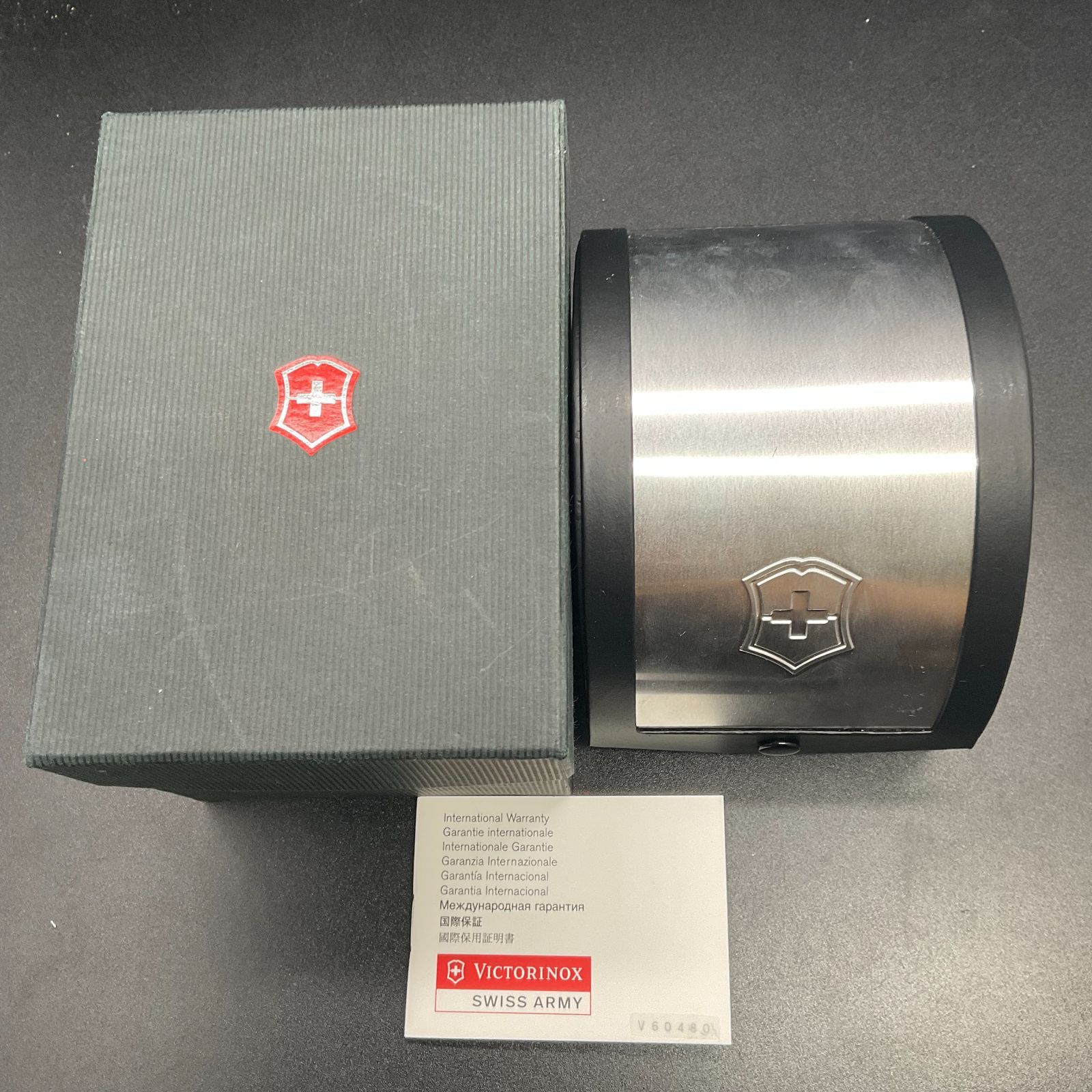 ビクトリノックス クロノグラフ