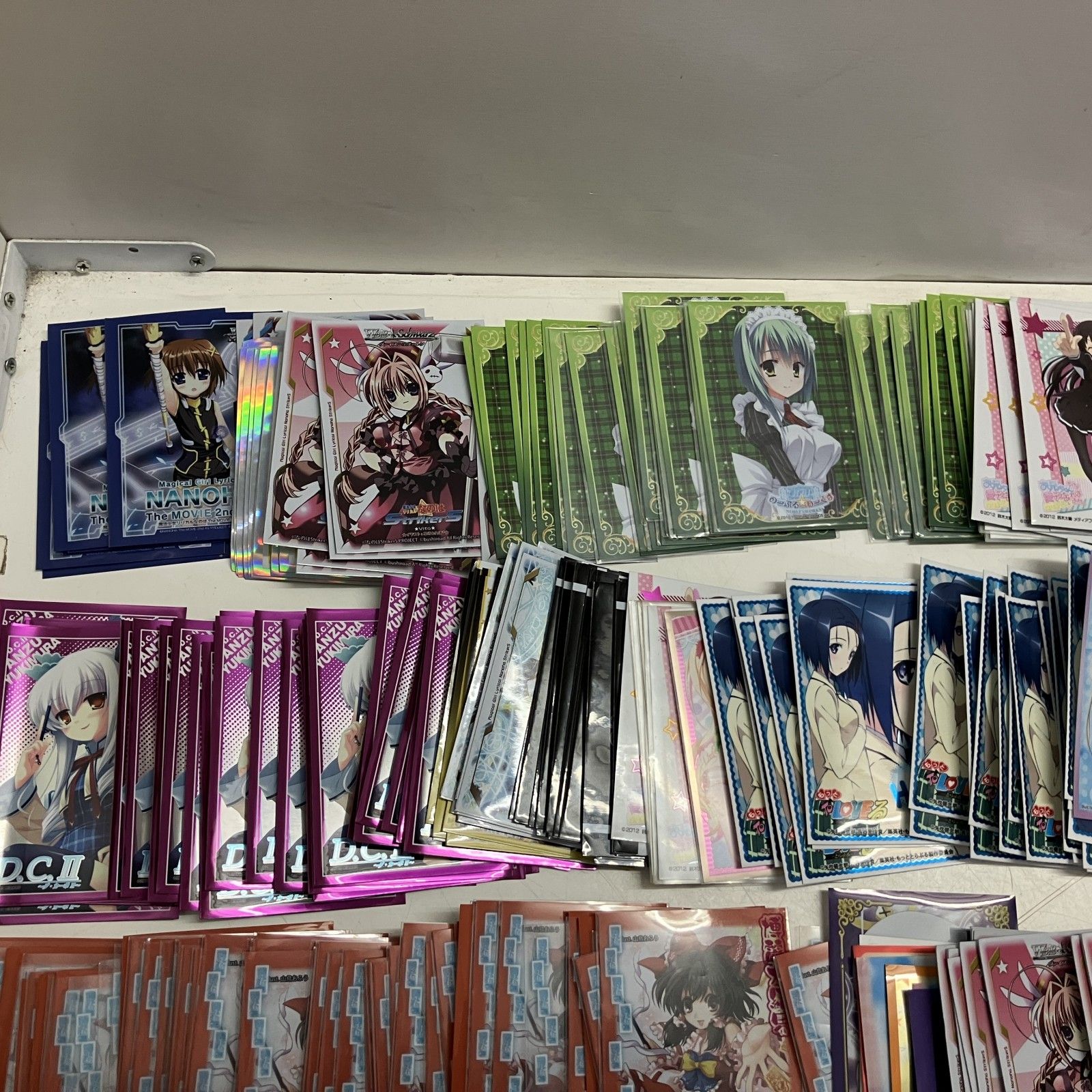 ◇ 【ジャンク品】 まとめ商品 アニメキャラクター カードスリーブ