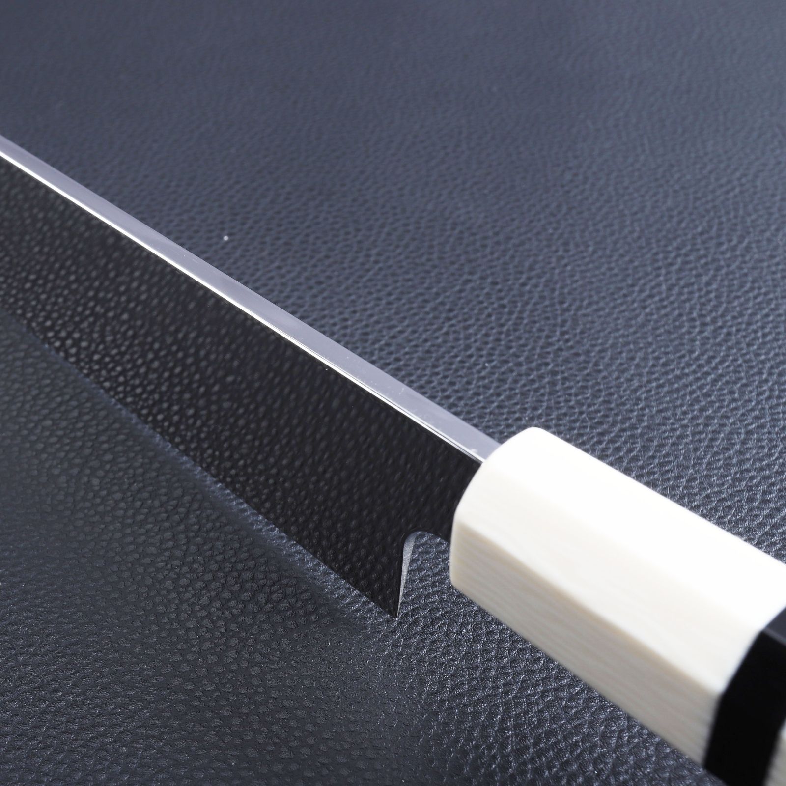 9888 切付柳刃包丁 尺寸 刃は究極の切れ味 刺身包丁 人工象牙黒三本巻八角柄 6462 柳刃包丁 尺 刺身包丁 人工象牙三本黒巻八角柄