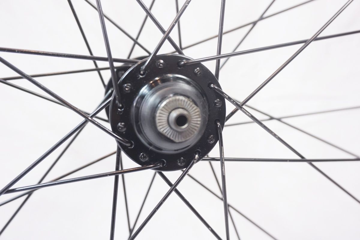 Bontrager チューブレスレディー対応　Discアルミホイール BONTRAGER 「ボントレガー」 PARADIGM DISC シマノ10速 ホイール