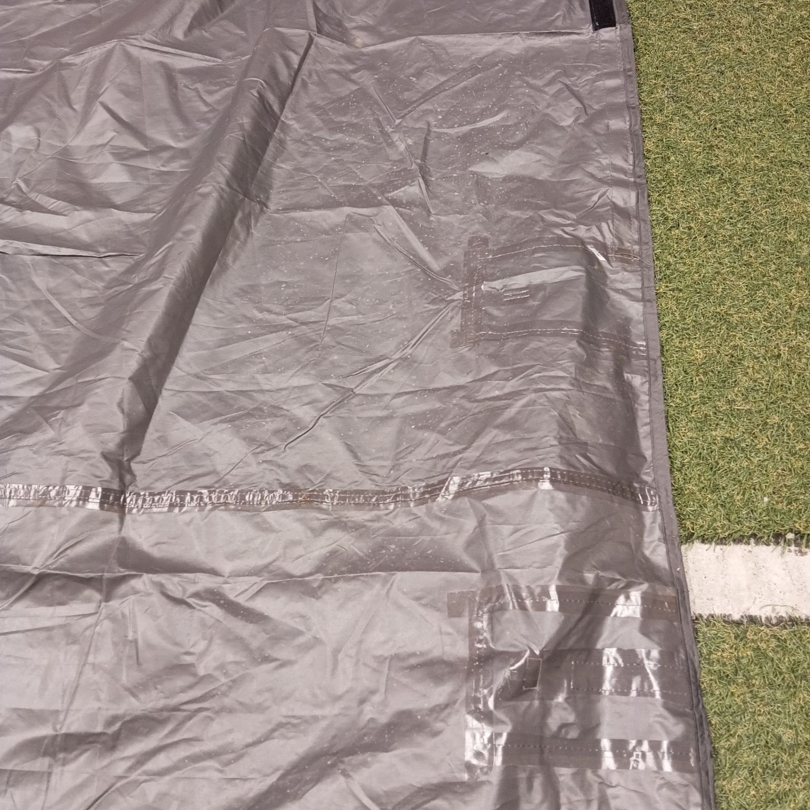 ◇Coleman(コールマン) リビングフロアシート/300W 2000038135 展開