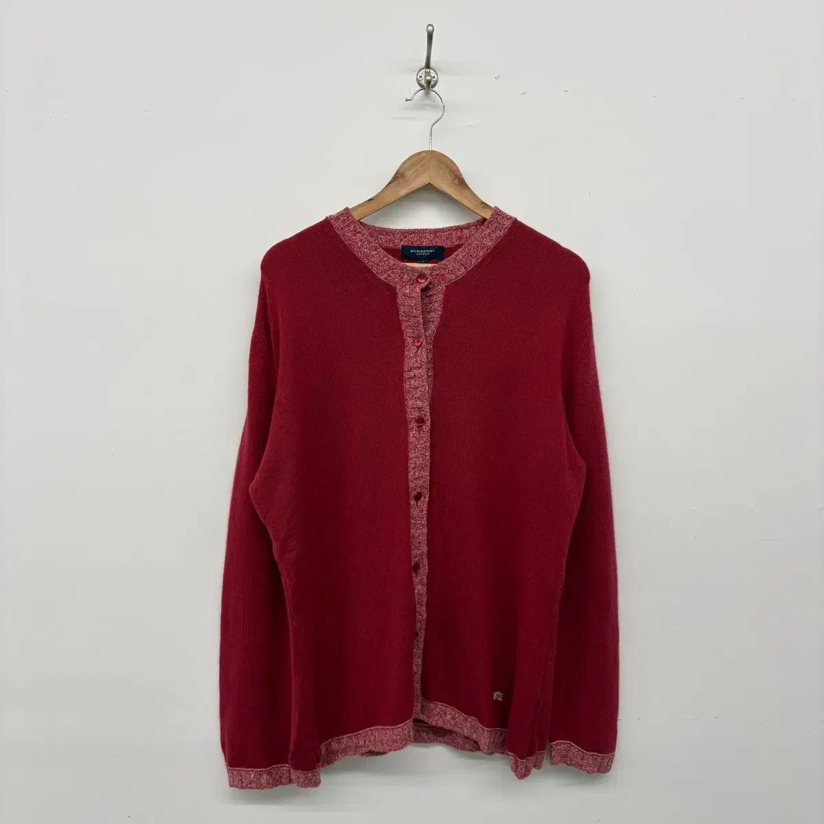 バーバリー レッド カーディガン レディース/L - メルカリ